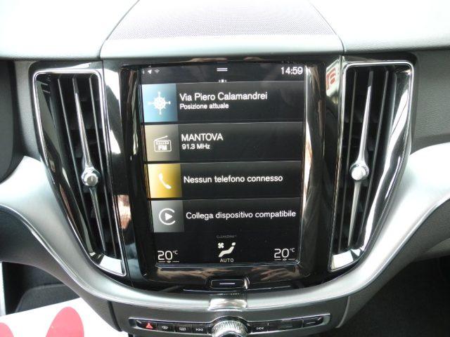 VOLVO XC60 2.0 D AWD Geartronic Business Plus Hybrid autom.