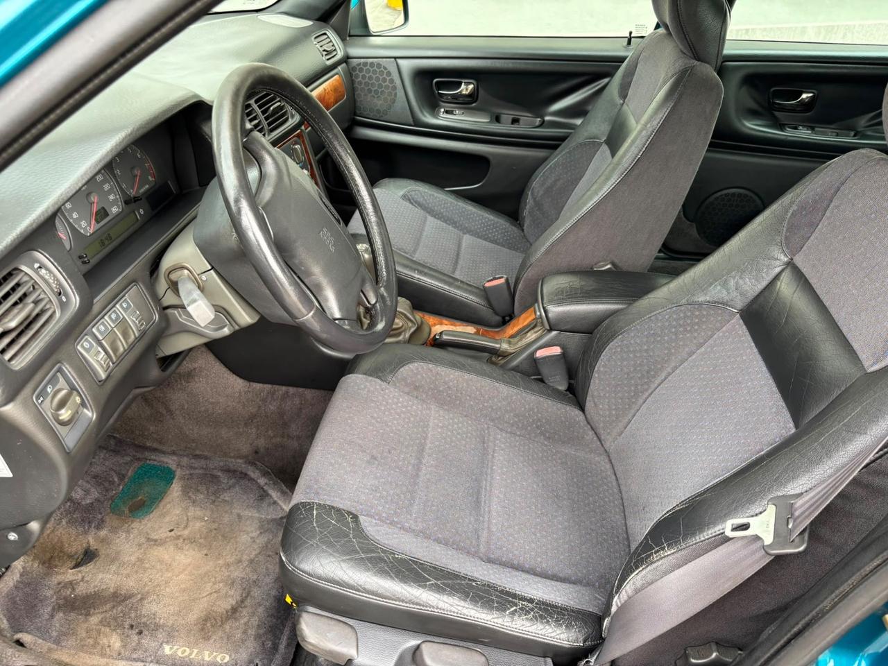 Volvo V70 2.0i turbo 20V cat T-5 STATION WAGON