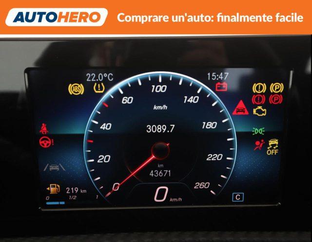 MERCEDES-BENZ A 180 d Business