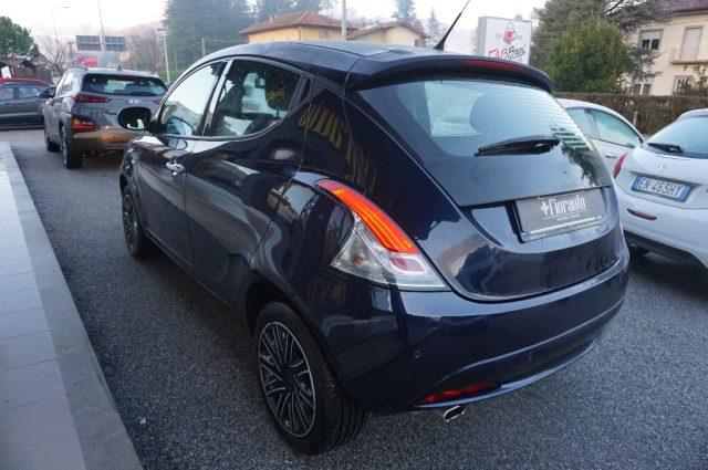 LANCIA Ypsilon 1.2 69 CV 5 porte Gold X NEOPATENTATI