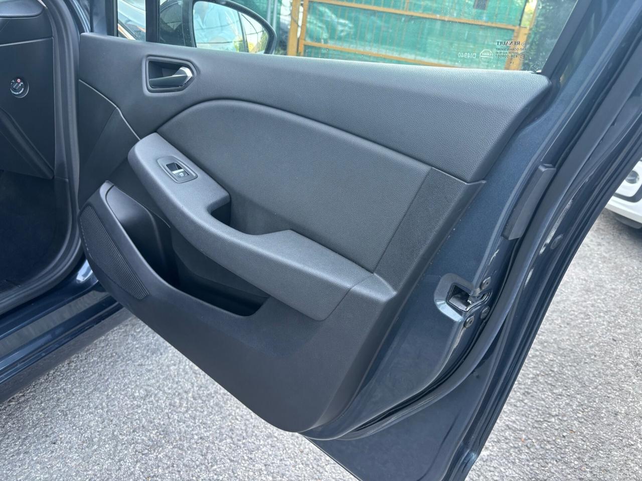 Renault Clio 1.0 GPL 5 porte Intens OK NEOPATENTATI