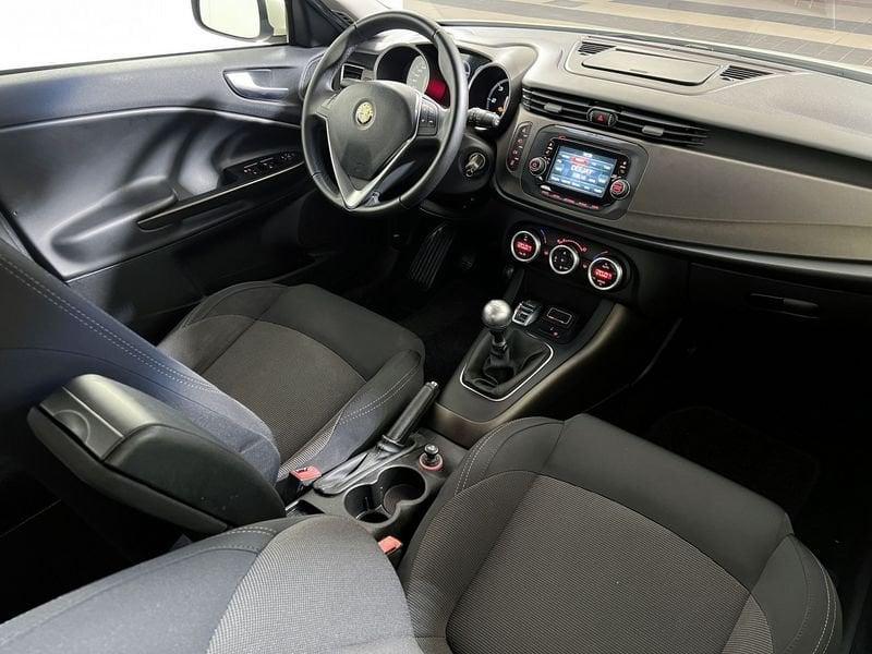 Alfa Romeo Giulietta Giulietta 1.6 jtdm Distinctive 120cv