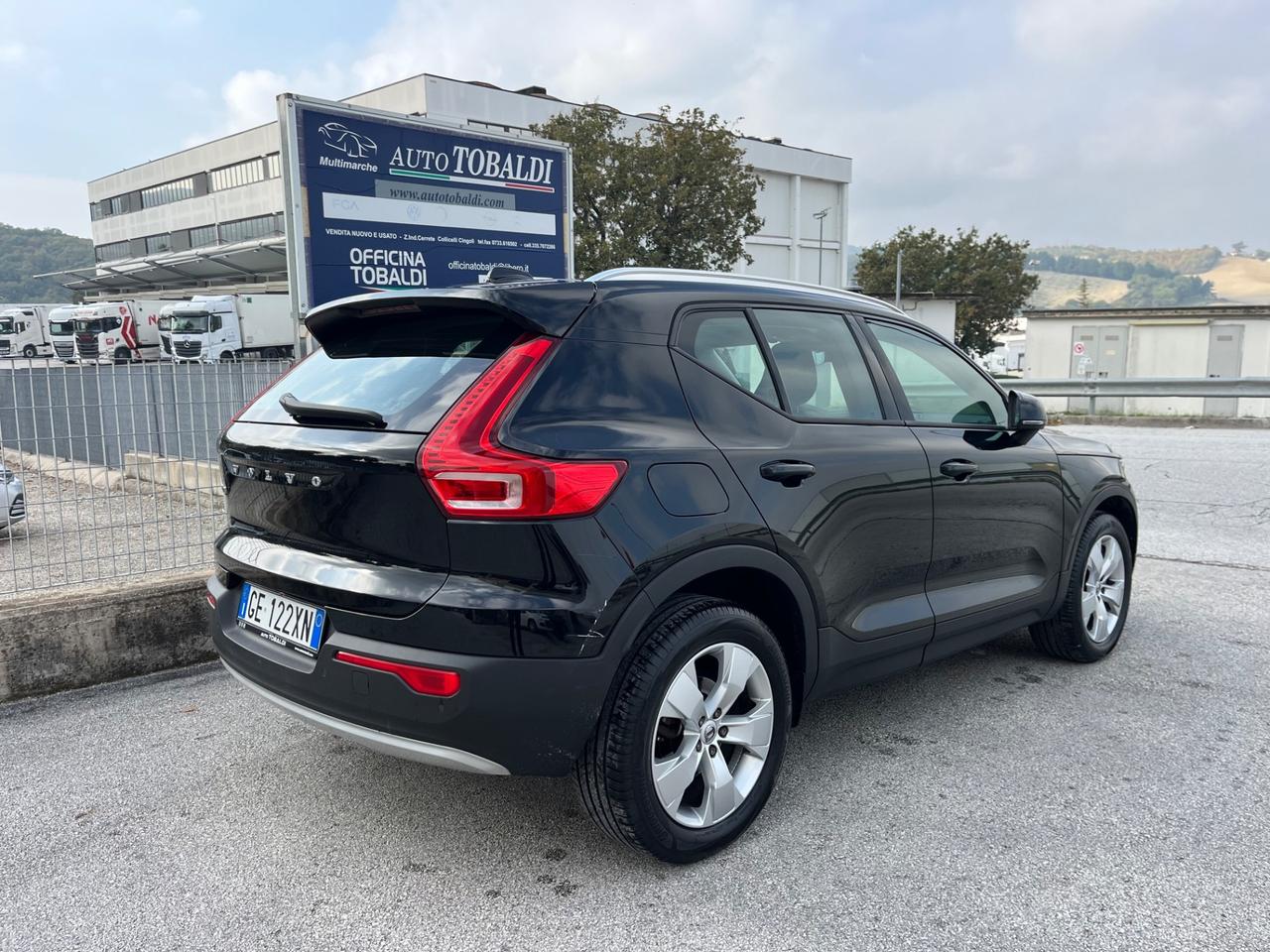 Volvo XC40 T2 Momentum Pro