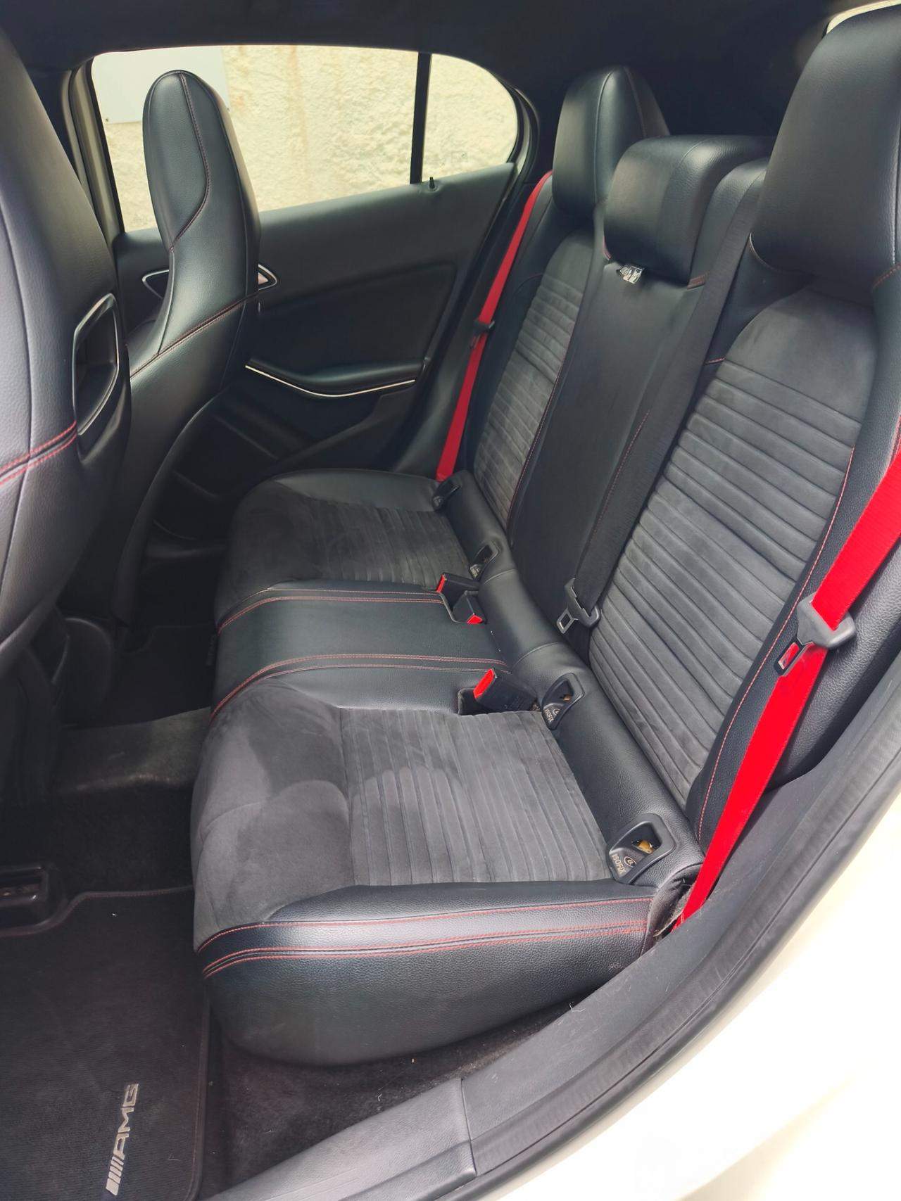 Mercedes-benz GLA 45 AMG 4 Matic Turbo