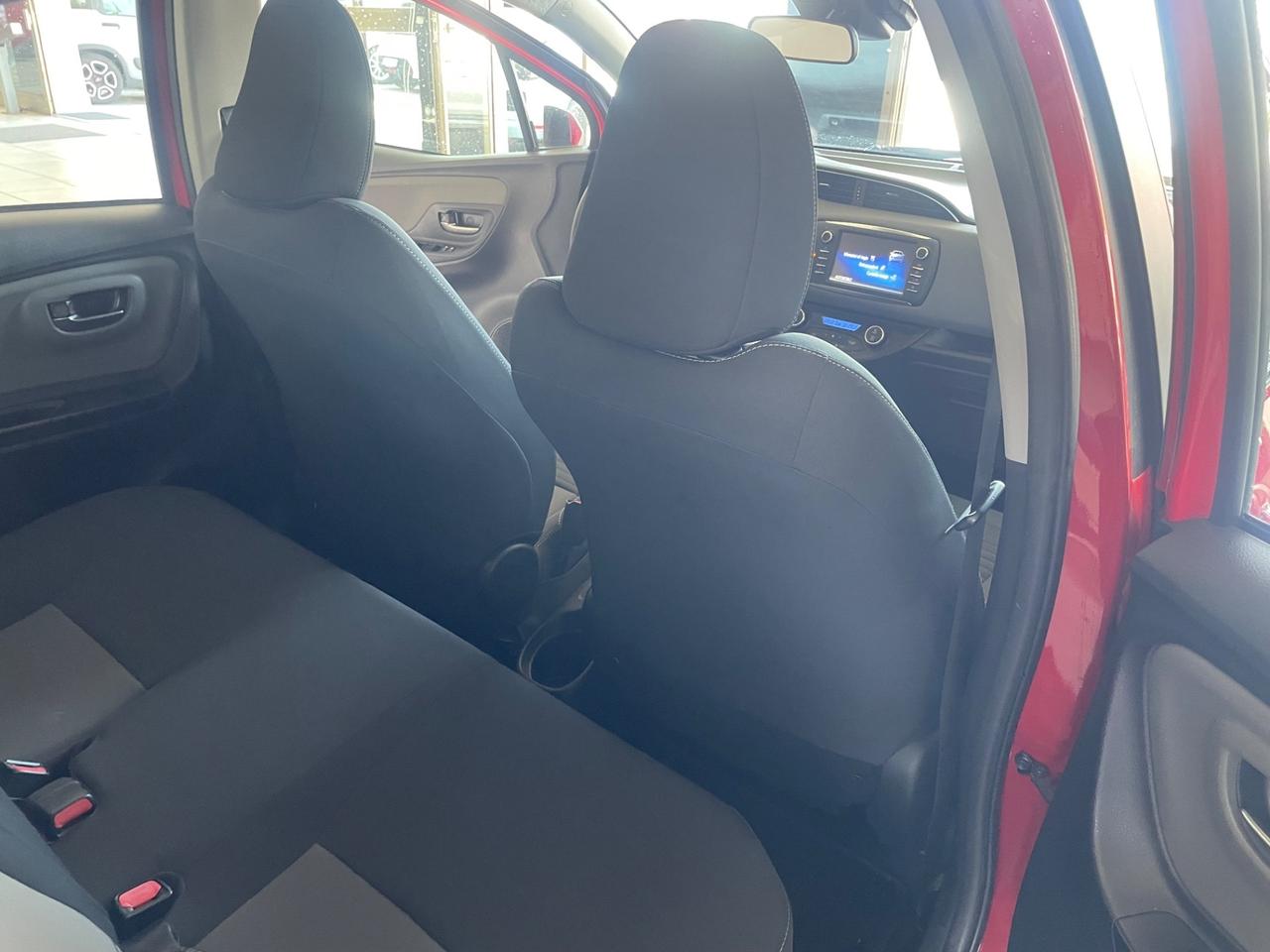 Toyota Yaris 1.5 Hybrid 5 porte Active - Nessun vincolo -