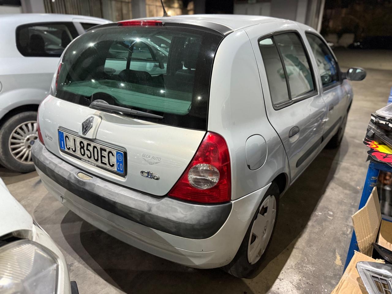 Renault Clio 1.2 cat 5 porte Confort Authentique