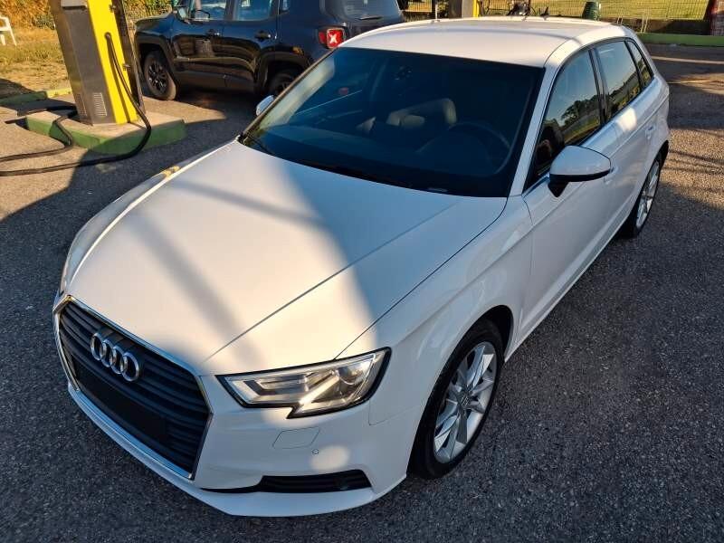 Audi A3 SPB 30 TFSI S tronic Business