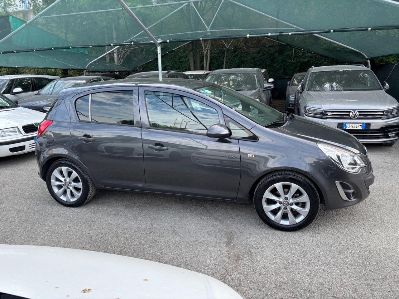 Opel Corsa 1.2 5 porte GPL OK NEOPATENTATI