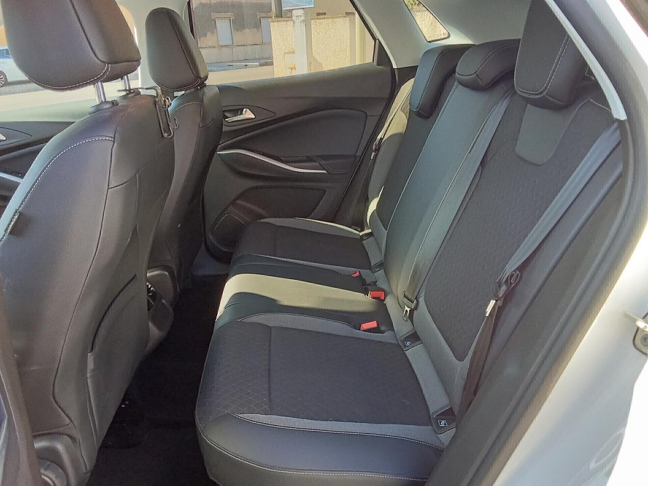 Opel Grandland 1.2 Turbo 12V 130 CV GS Line