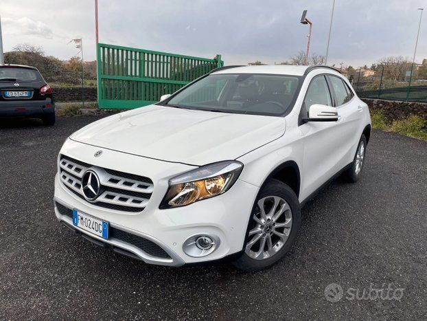 MERCEDES Classe GLA 200 (X156) - 2017