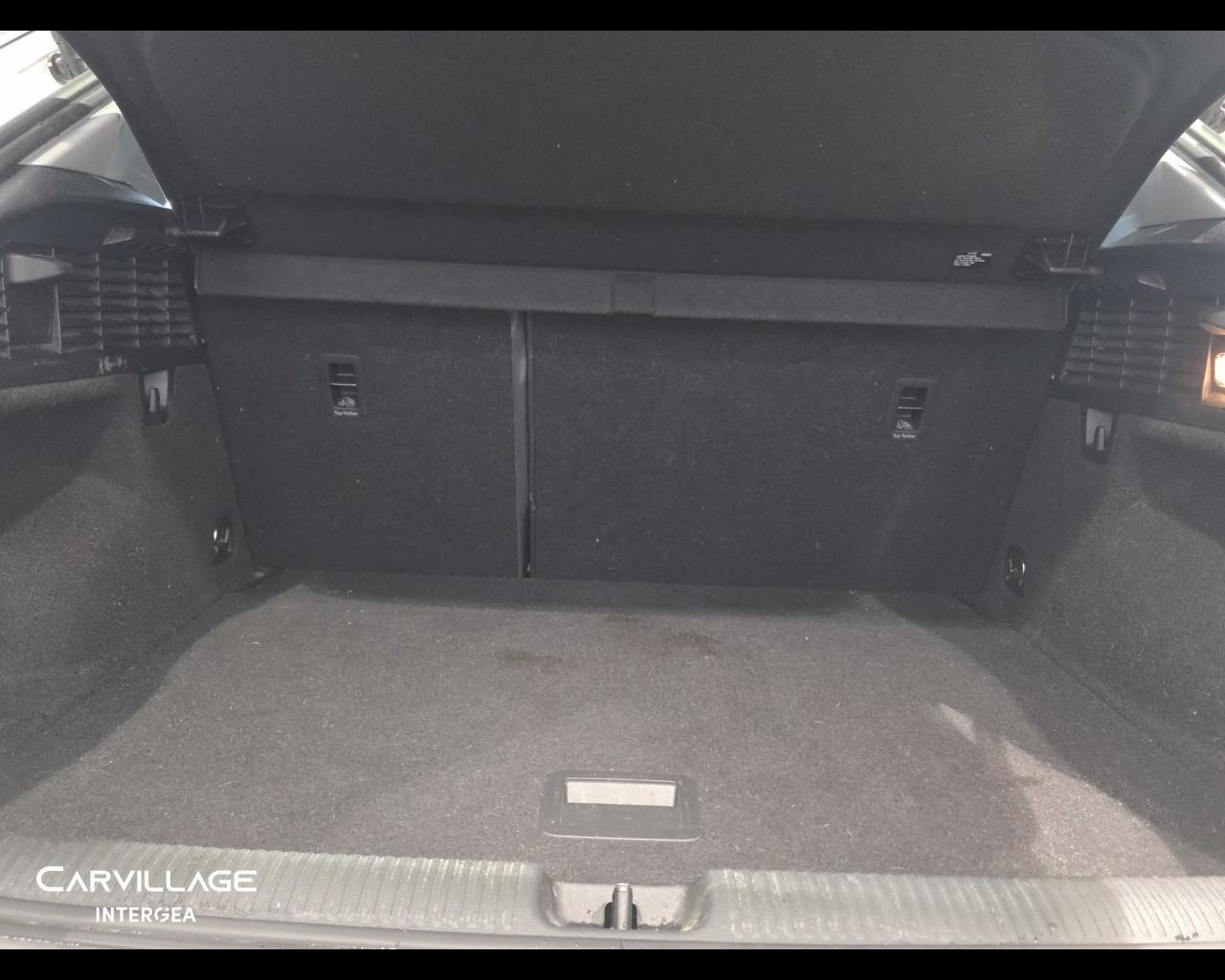AUDI Q2 35 1.5 tfsi Business