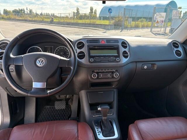 Volkswagen Tiguan 2.0 TDI DPF 4MOTION Sport & Style