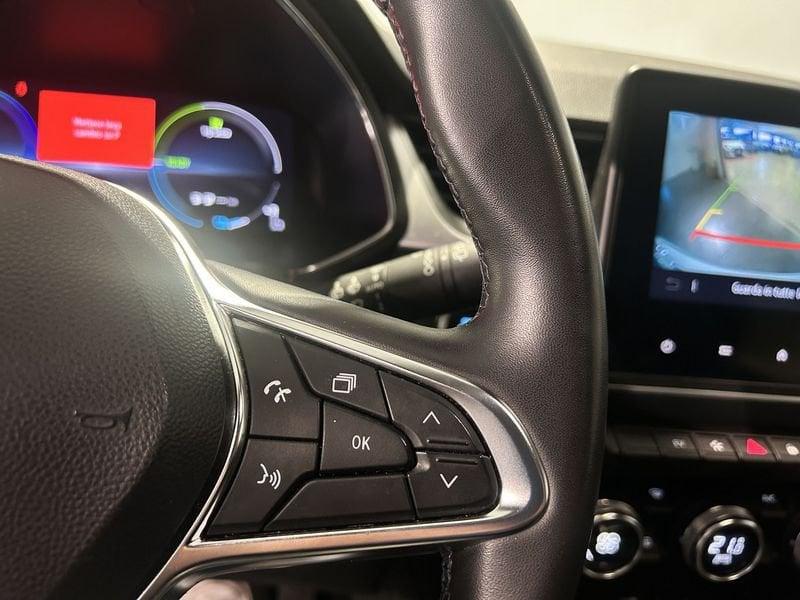 Renault Captur E-Tech plug-in hybrid Captur 1.6 E-Tech phev Plug-in Intens 160cv auto