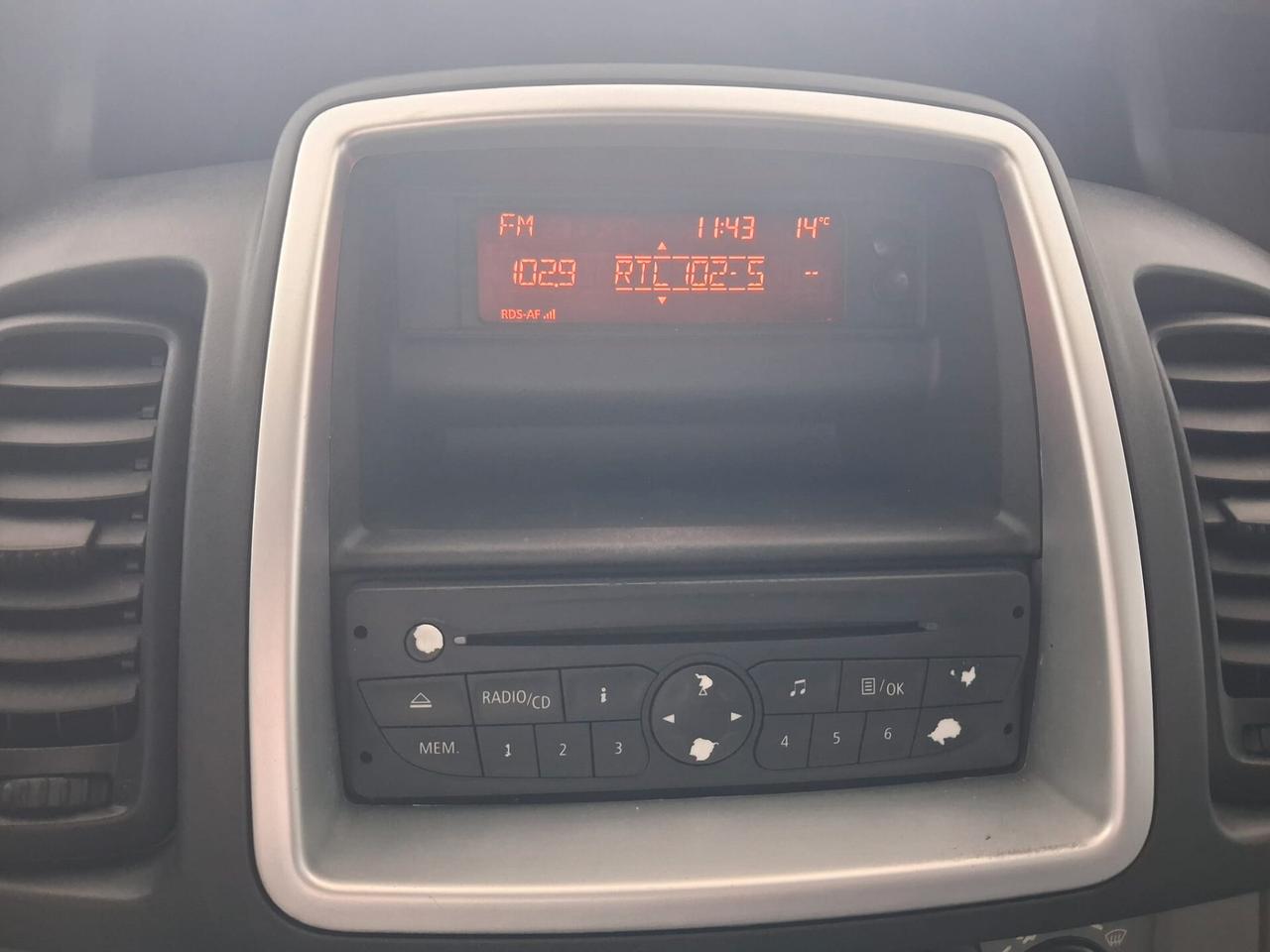 Renault Trafic T27 2.0 dCi/115 PC-TN Passenger Comfort DPF