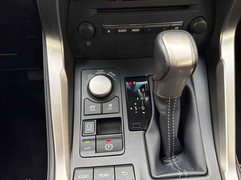 Lexus NX NX 300 Hybrid 4WD Executive