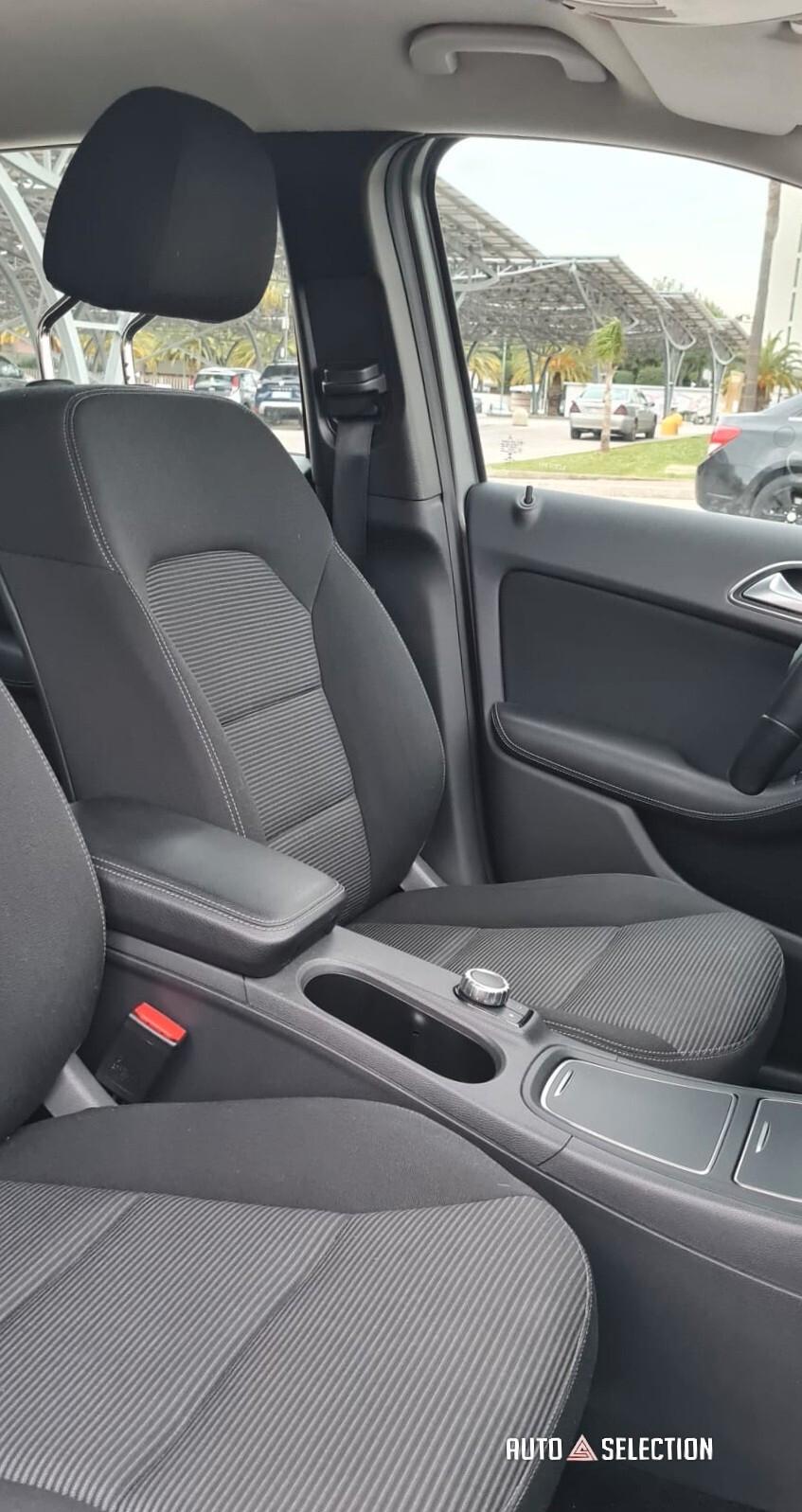 Mercedes Classe B. (Ok.Neopatentati)