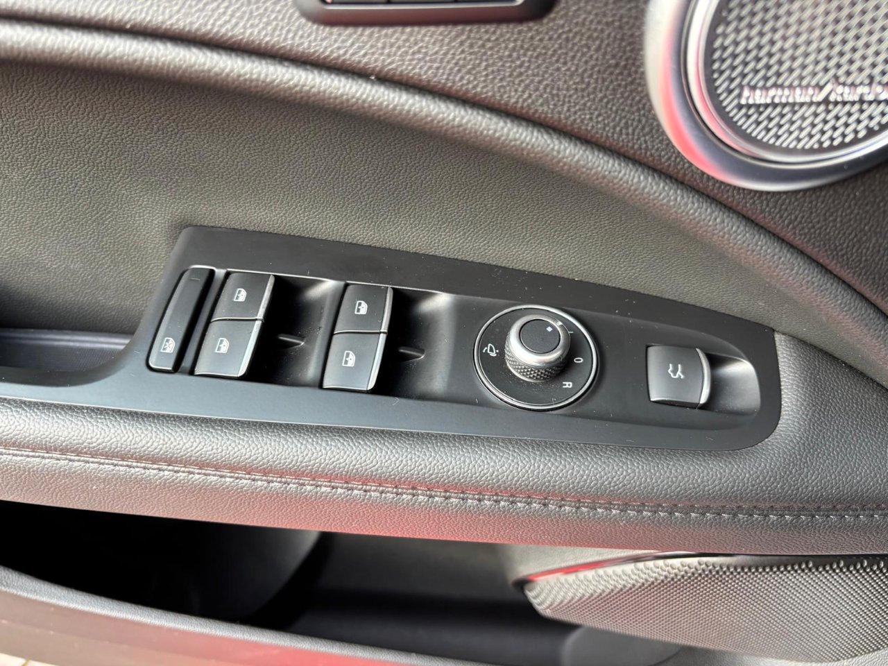 Alfa Romeo Stelvio Competizione