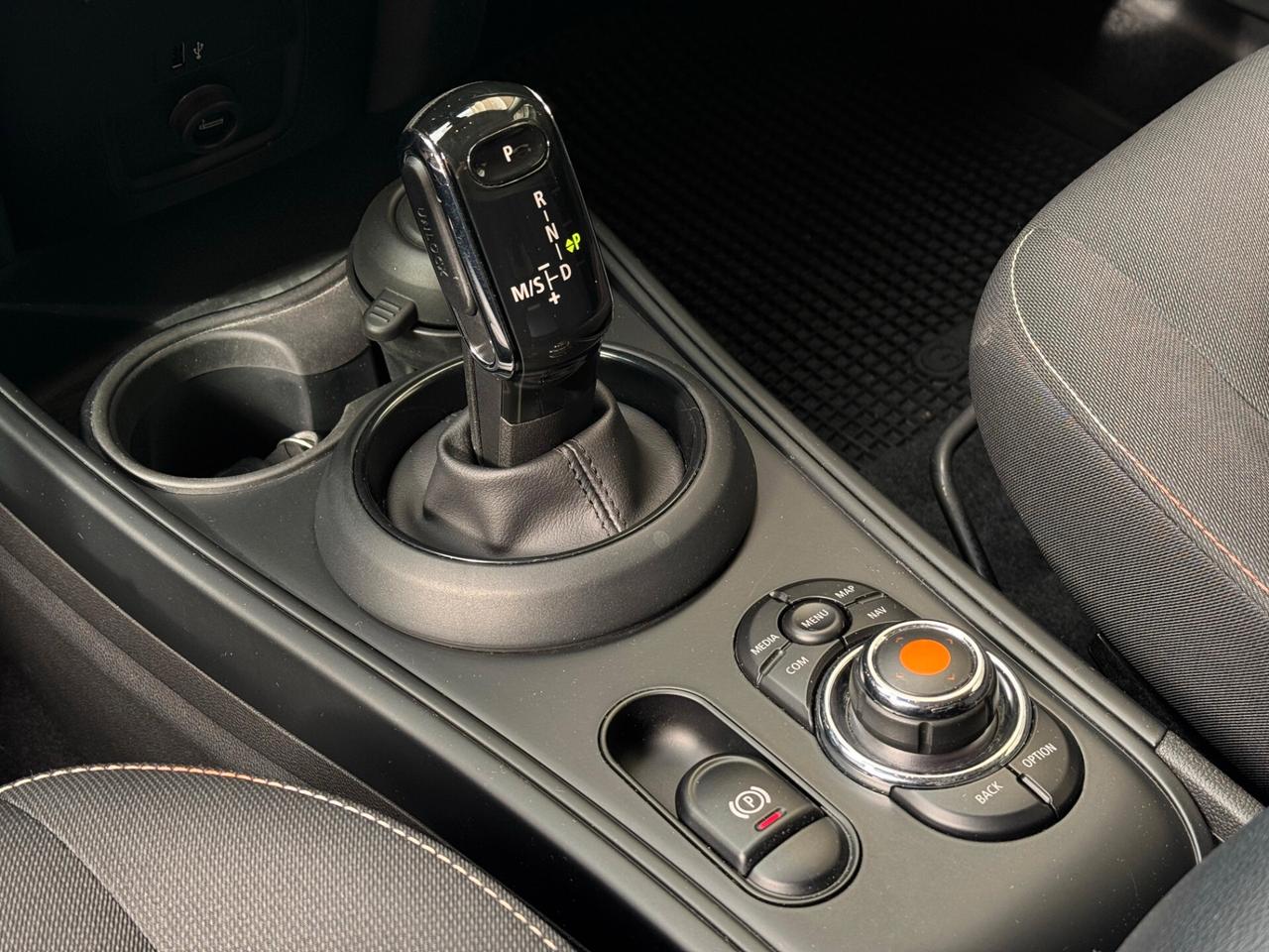 Mini One Countryman 1.5 D Business Automatica 115 cv