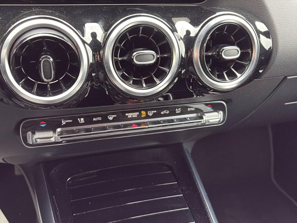 Mercedes GLA 200 200 D Sport Plus 8G-DCT