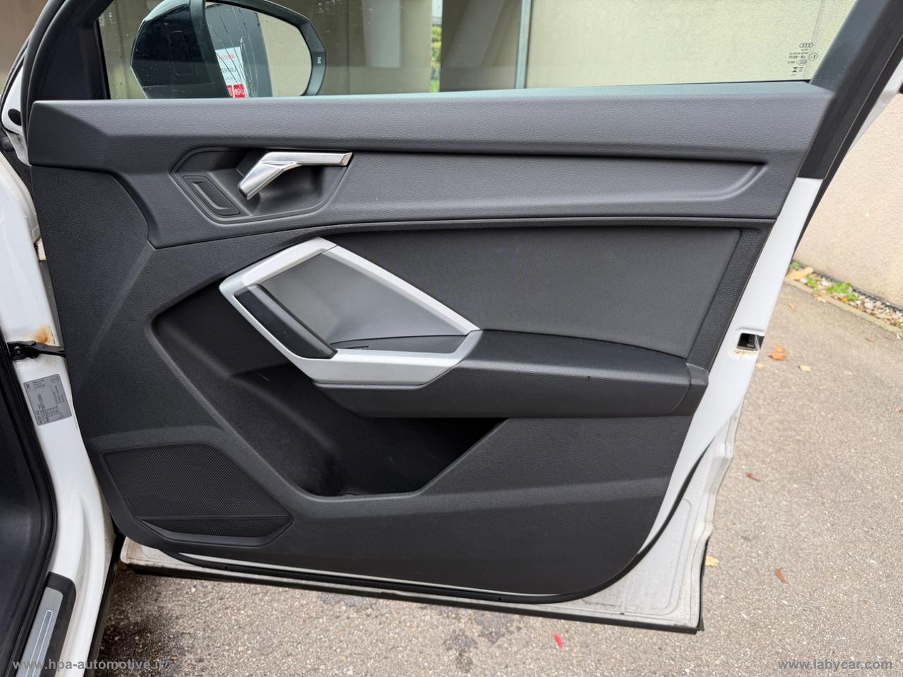 AUDI Q3 SPORTBACK 2.0TDI TETTO FULL LED NAVI RETROCAMERA