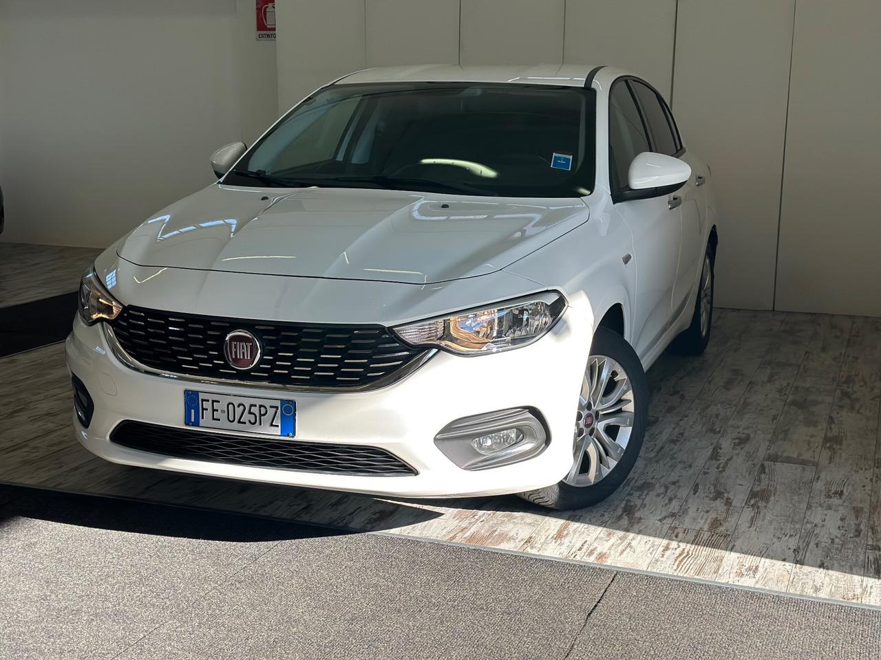 Fiat Tipo 1.4 Benzina 4 porte Lounge Ok Neopatentati