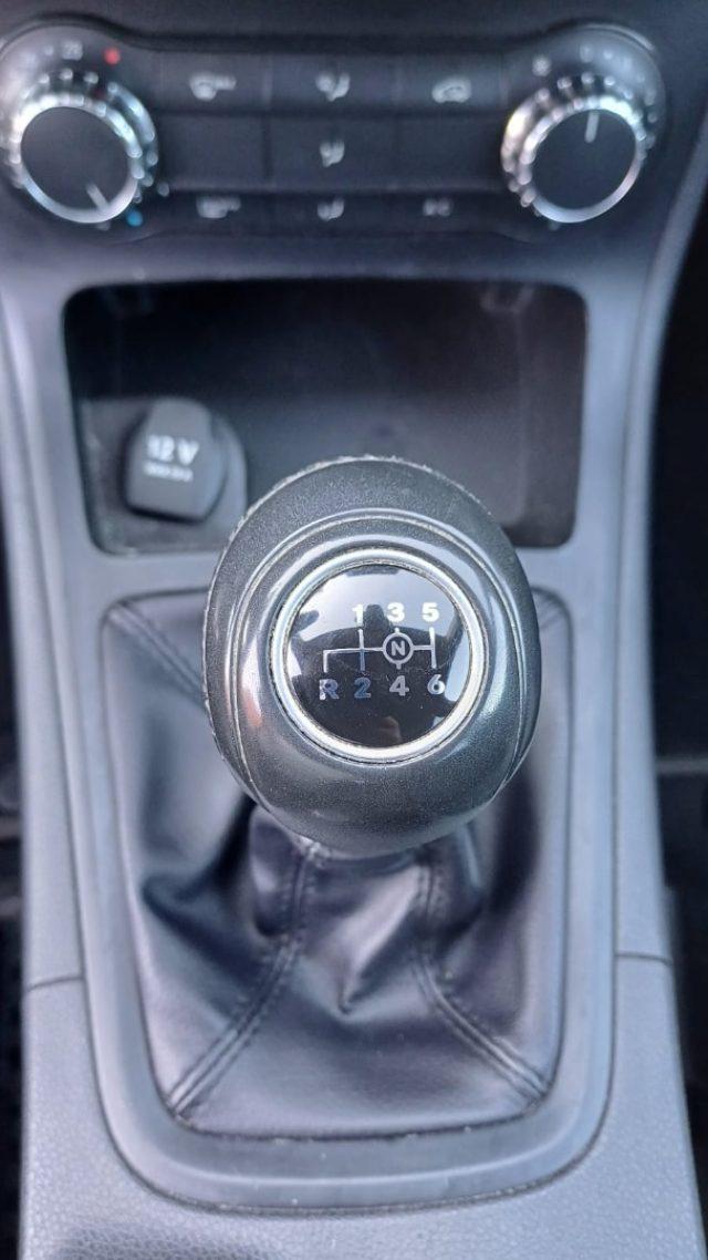 MERCEDES-BENZ B 200 NGD PREMIUM