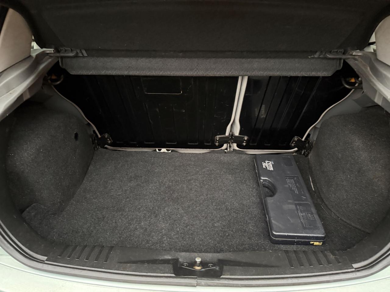 Ford Fiesta 1.2 benzina euro4 neopatentati