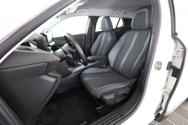 PEUGEOT 2008 2008 PureTech 130 S&S Allure