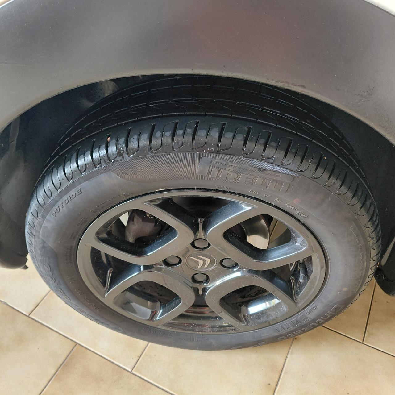 CITROEN C4 CACTUS ANNO 2016 DS 1.6 ADATTA NEOPATENTATI KM 185 MILA