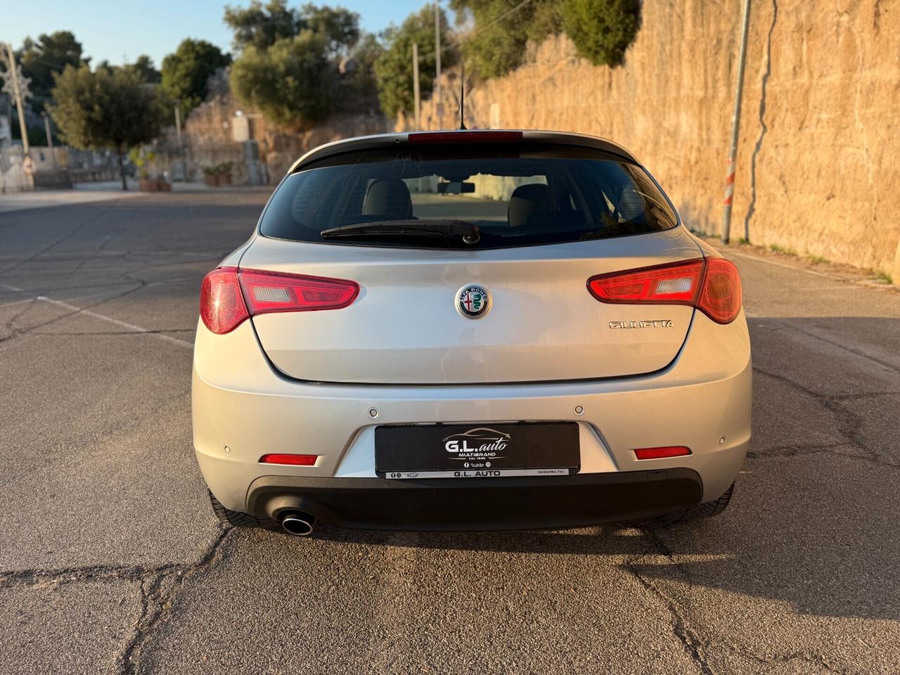 Alfa Romeo Giulietta/1.6 120 CV/SOLO 91000 KM/TAGLIANDI ALFA