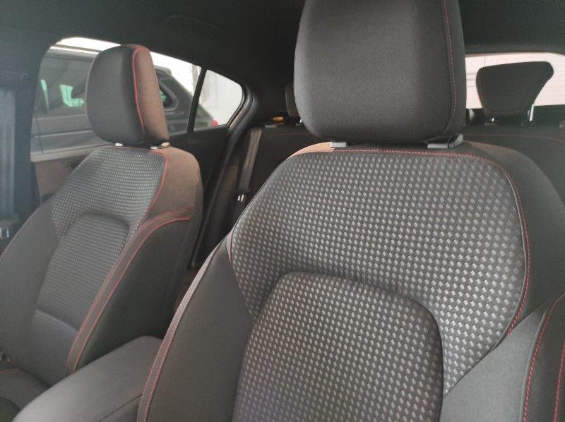 FORD Focus 4ª serie - Focus 1.5 EcoBlue 115 CV automatico 5p. ST-Line