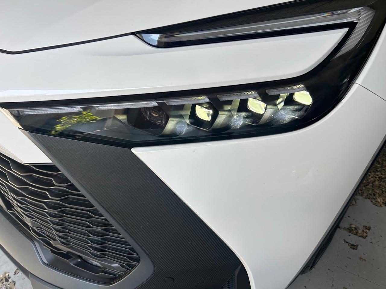 Toyota C-HR 1.8 Hybrid E-CVT Trend
