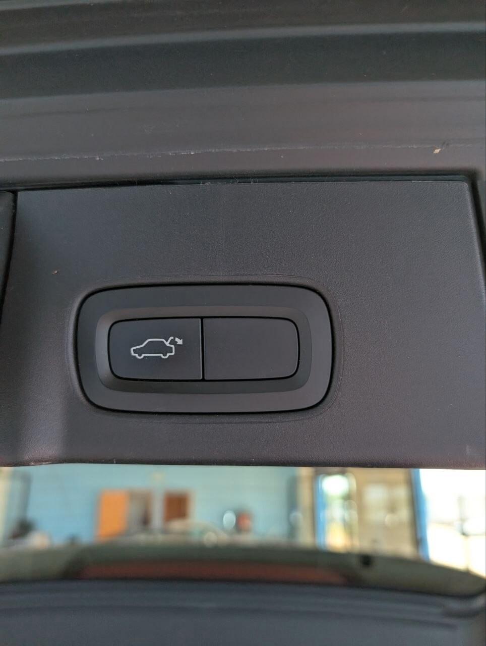 Volvo V90 D5 AWD Geartronic Inscription FULL OPT