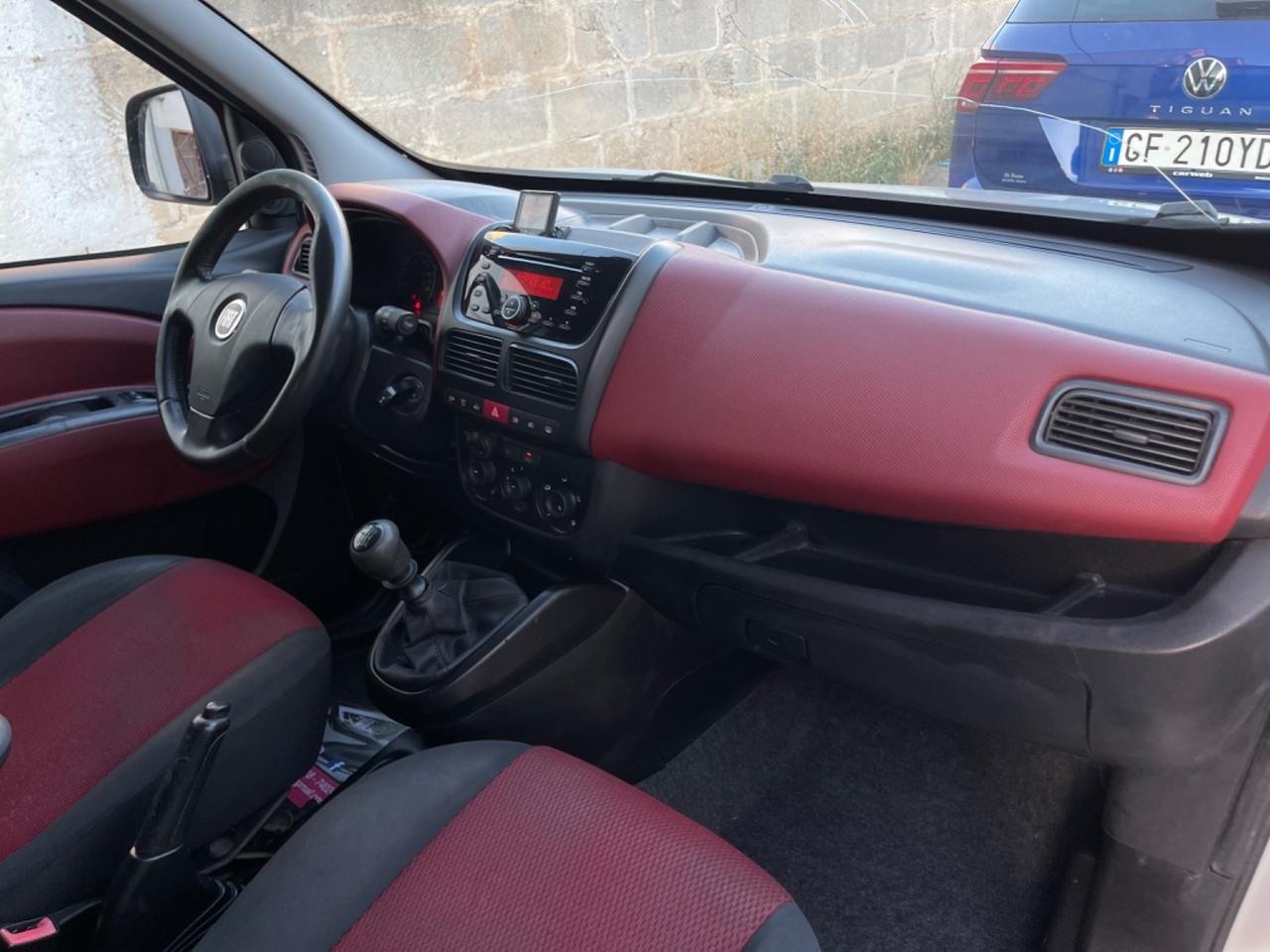 FIAT DOBLO 1.6 MJT 5 Posti 2011