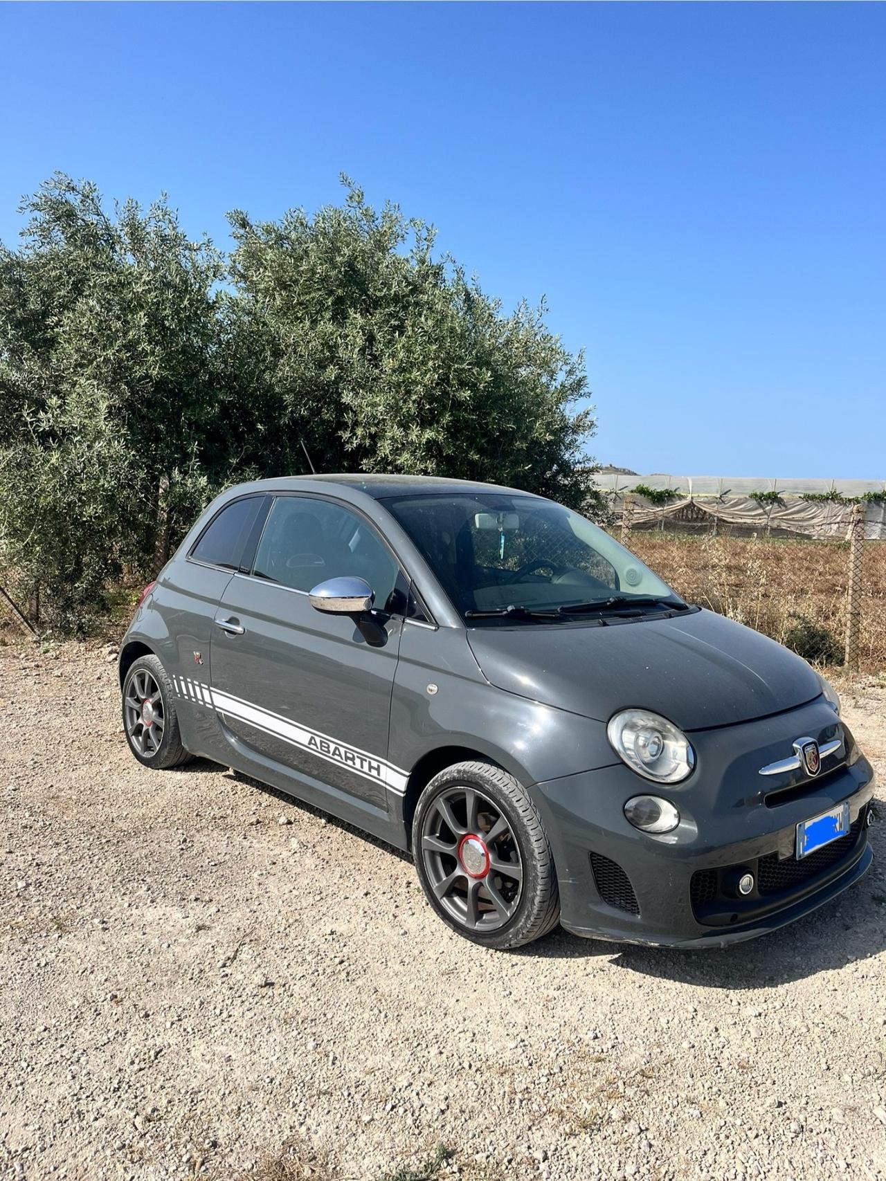 Fiat 500 Fiat 500 allestimento ABARTH anno 2011