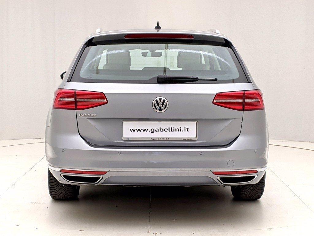 VOLKSWAGEN Passat Variant 2.0 BiTDI SCR 4MOTION DSG Executive BMT del 2018