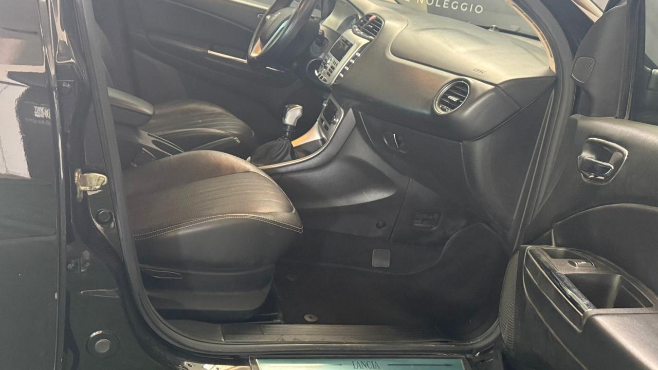 Lancia Delta 1.6 MJT DPF Gold
