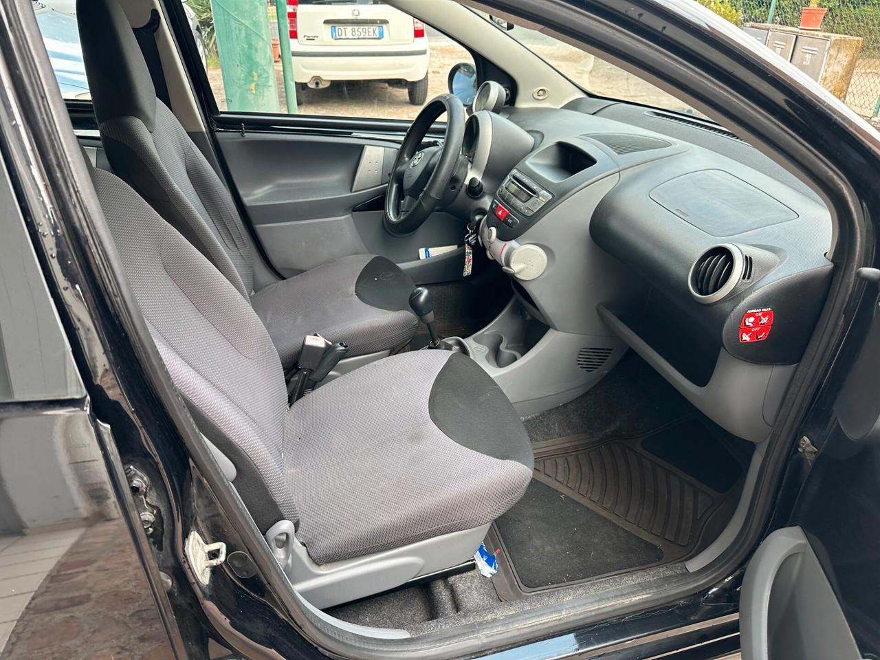 Toyota Aygo 1.0 Neopatentati (12 Rate)