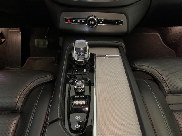 VOLVO XC90 B5 (d) AWD Geartronic Inscription