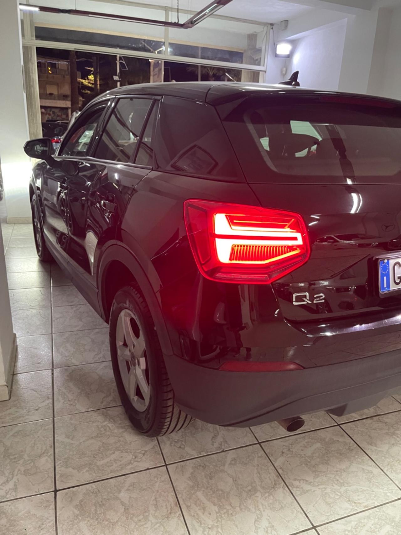 Audi Q2 30 TDI Business sport