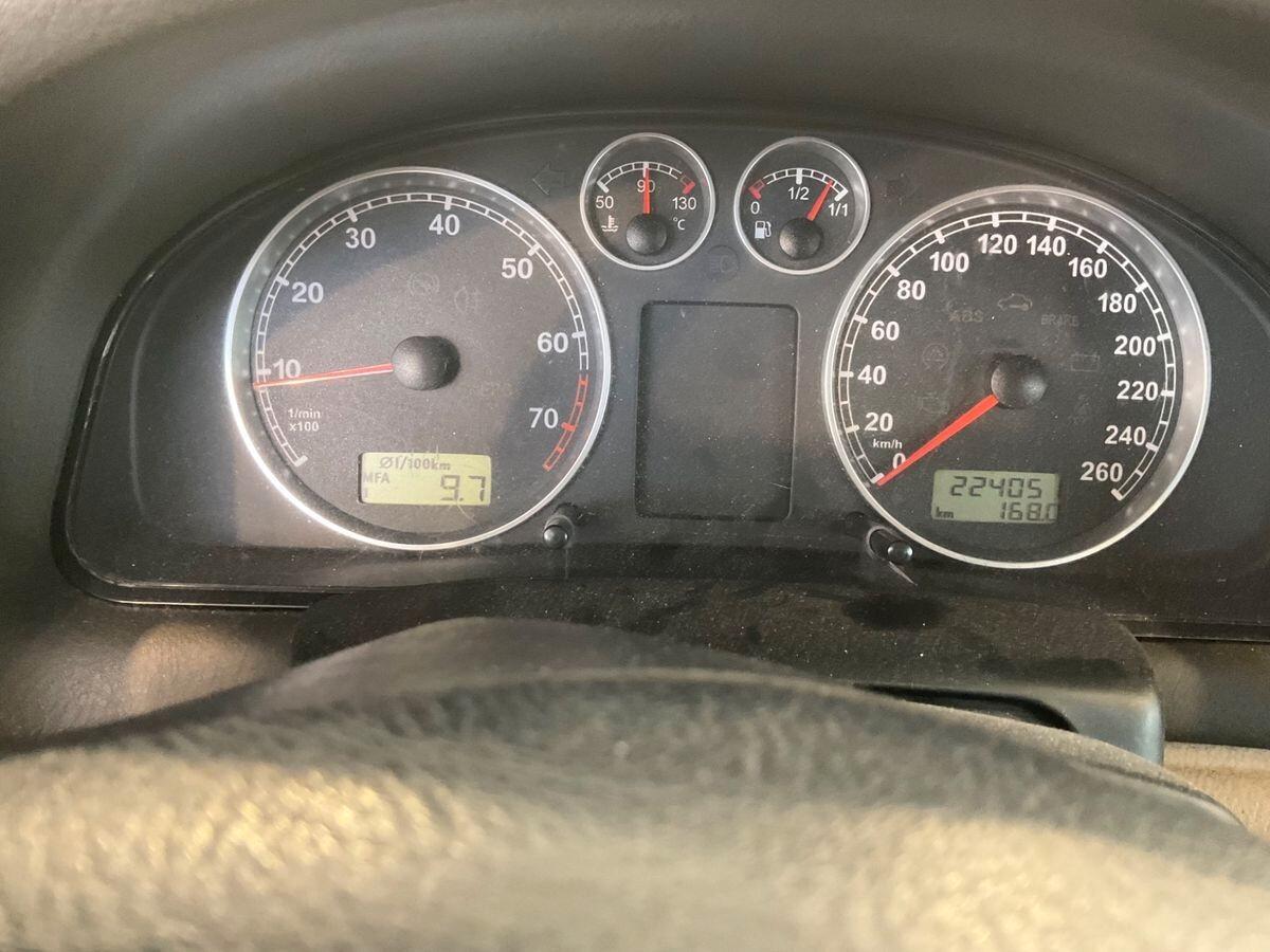 Volkswagen Passat 1.8 20V cat