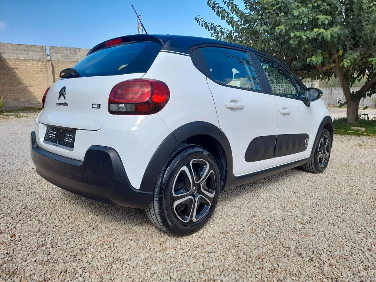 Citroen C3 PureTech 83 S&S Shine OK NEOPATENTATI