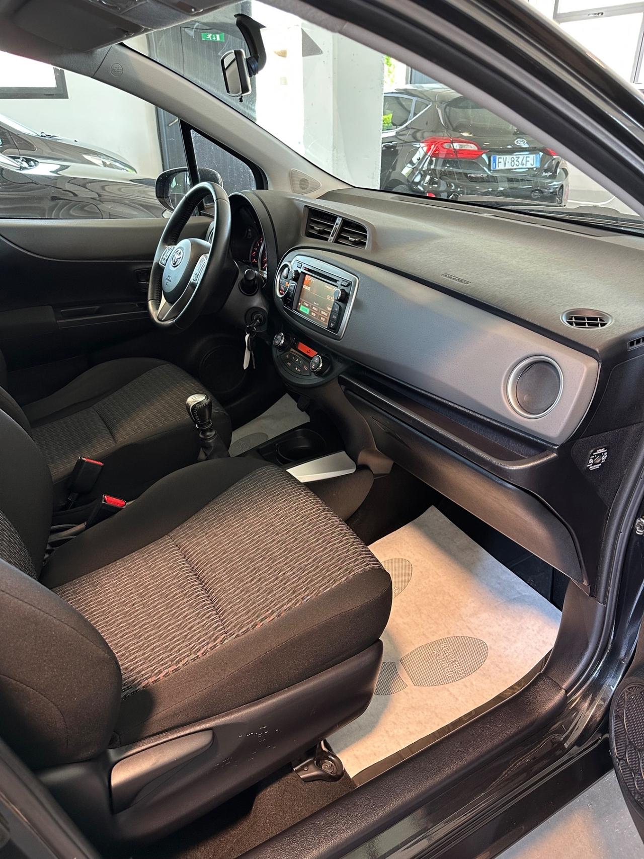 Toyota Yaris 1.4 D-4D 5 porte Lounge