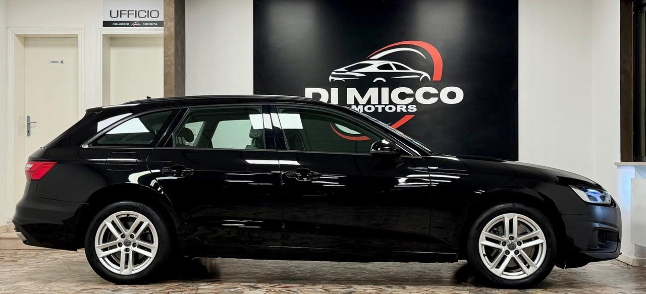 Audi A4 Avant 30 TDI/136 CV S tronic Business Advanced