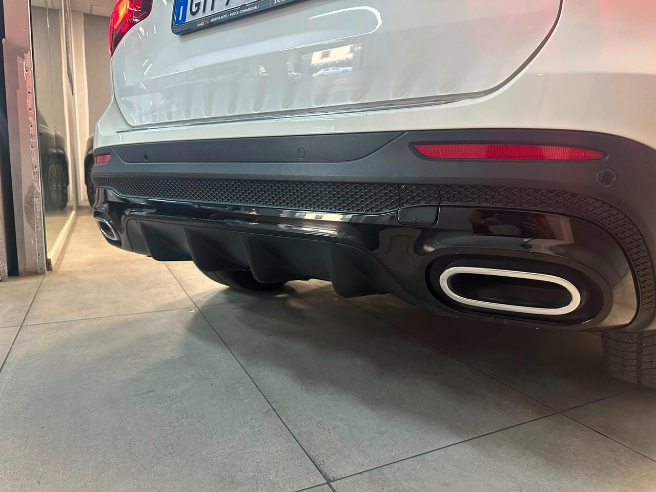 Mercedes-benz GLB 200 d Automatic Business