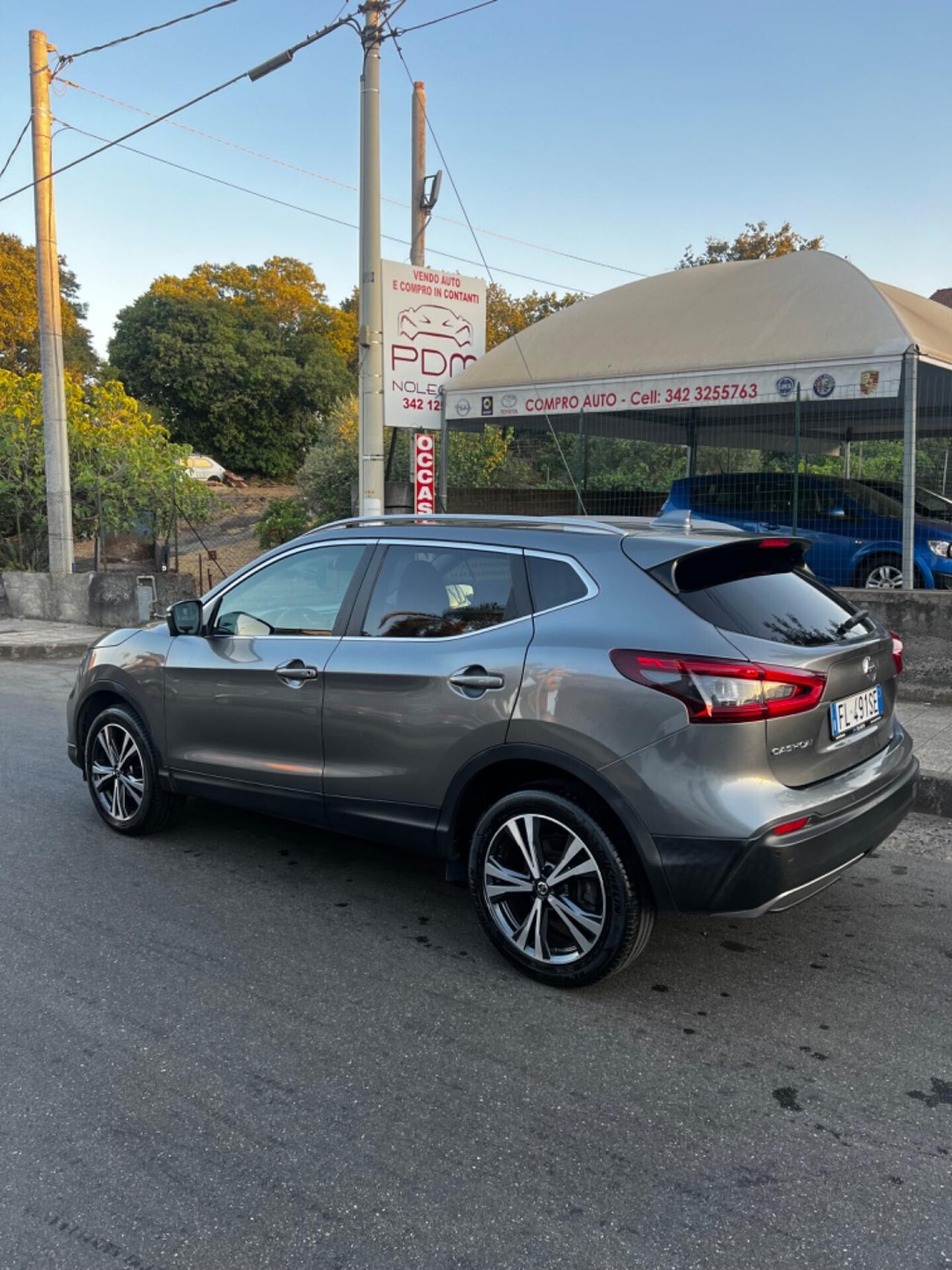 Nissan Qashqai 1.5 dCi Tekna tetto apribile