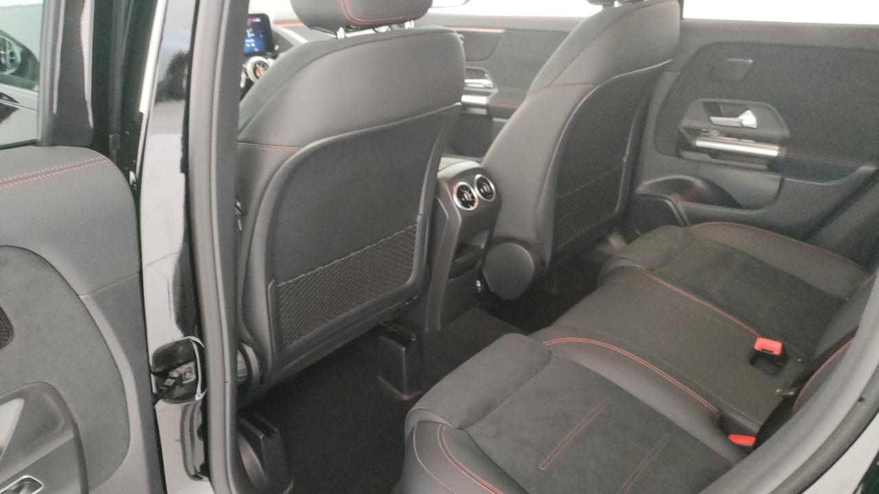 Mercedes-Benz GLA 200 d Automatic 4MATIC