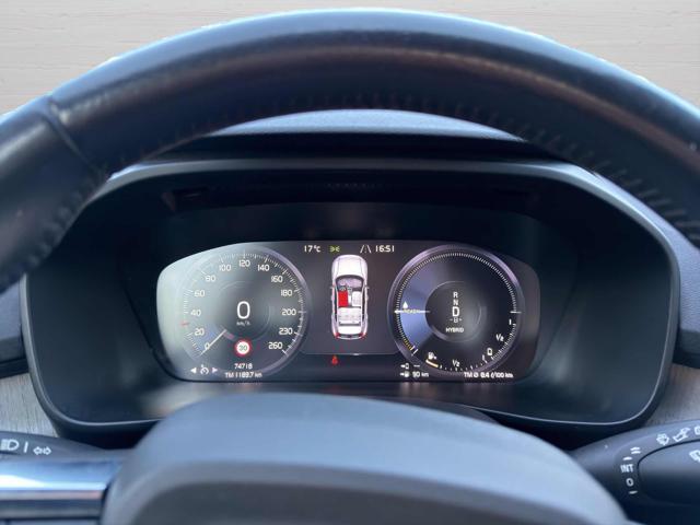 VOLVO XC40 T4 Recharge Plug-in Hybrid Inscription