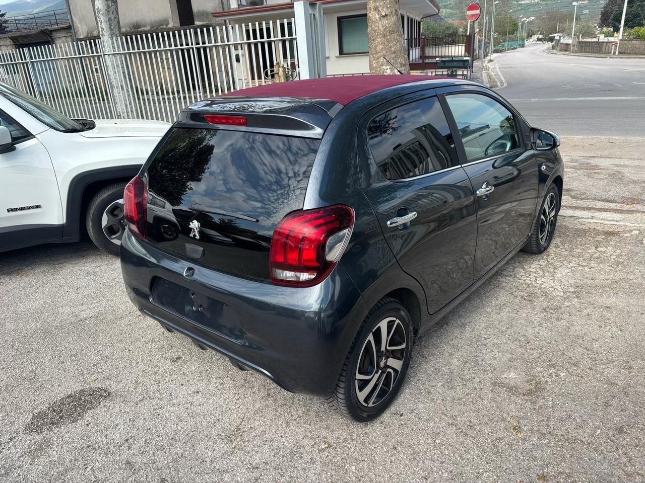 Peugeot 208 PureTech 82 5 porte Allure CABRIO