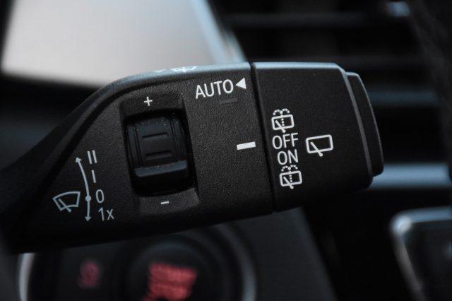 BMW X1 xDrive18d Business Advantage **SOLO 15000KM!!***